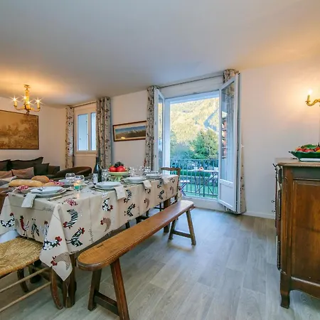 Sleeps 6 Apartment *