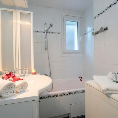 Apartment Sleeps 6 Chamonix